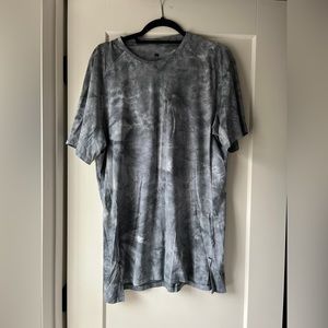 Lululemon Mens short sleeve shirt size Large